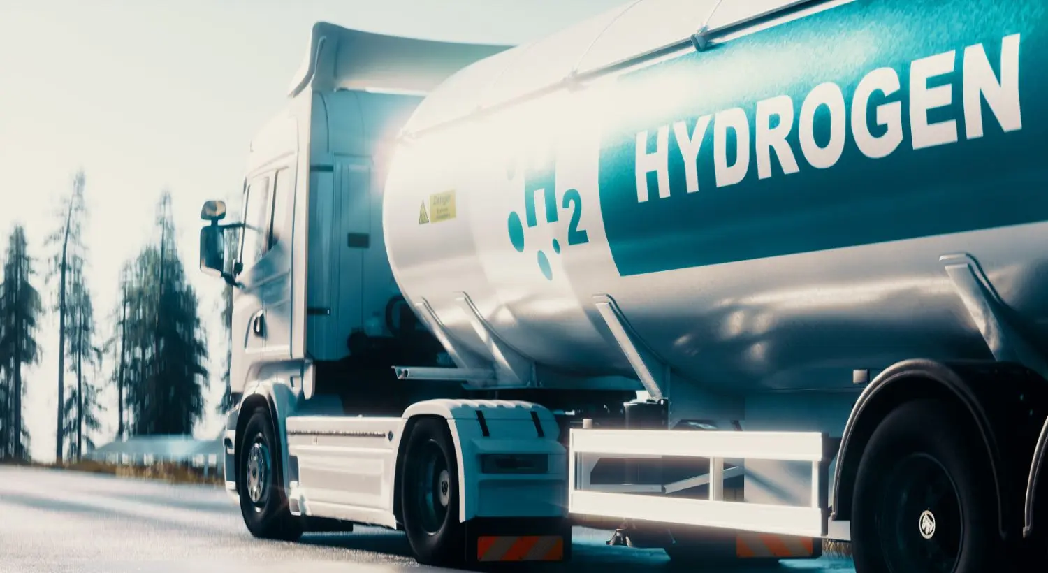 Fuel tank of hydrogen and a truck carrying it.